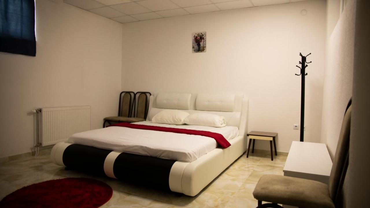 Rio Hotel Prizren Exterior photo